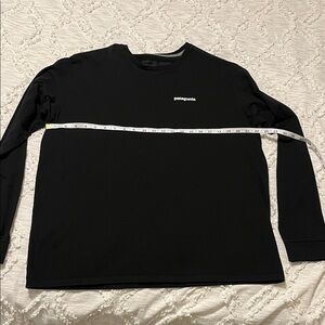 Patagonia Men's Black Long Sleeve Shirt